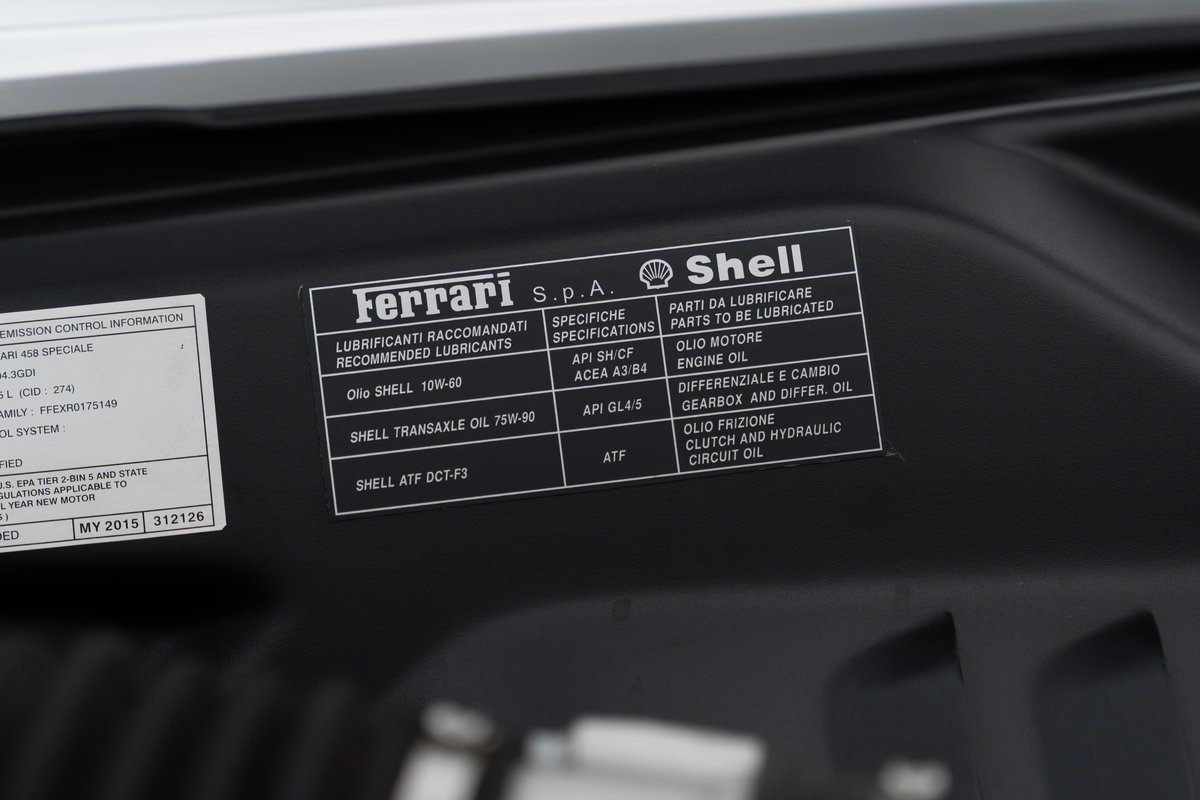 Ferrari 458 Speciale with Shell lubricant sticker.