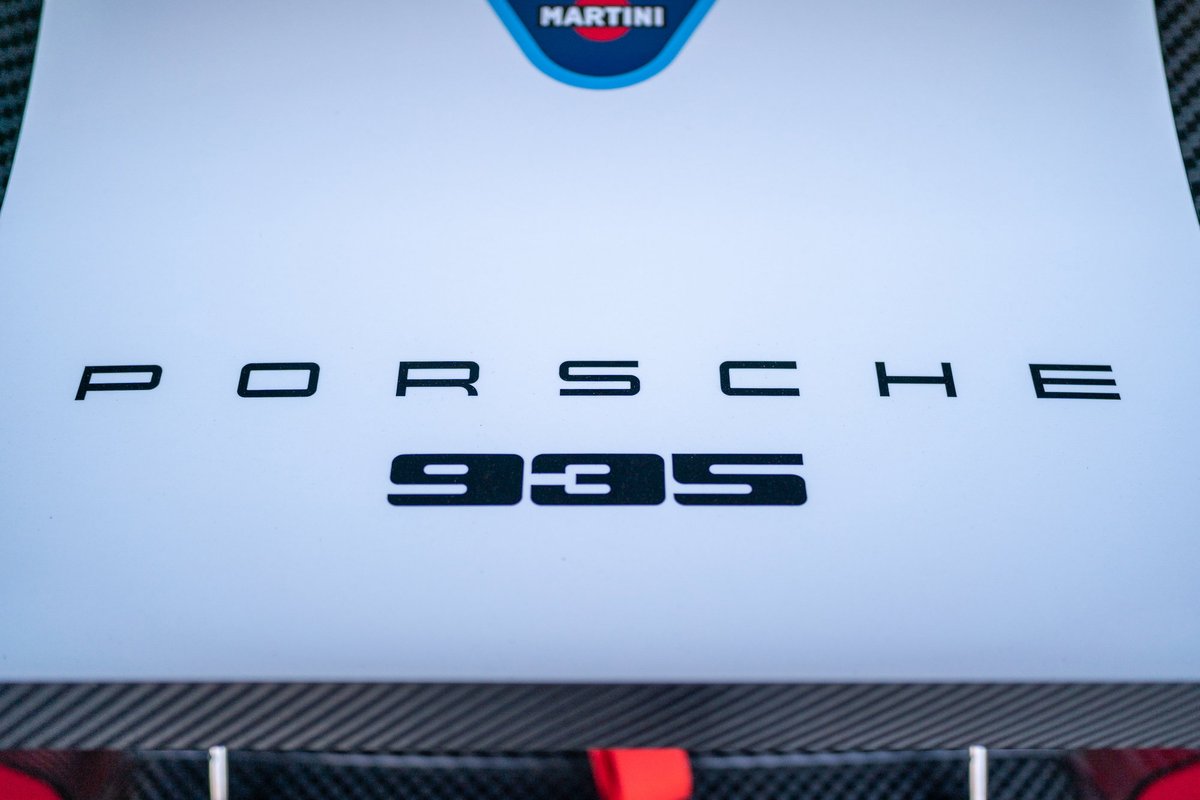 Close-up of the Porsche 935 livery with Martini branding.
