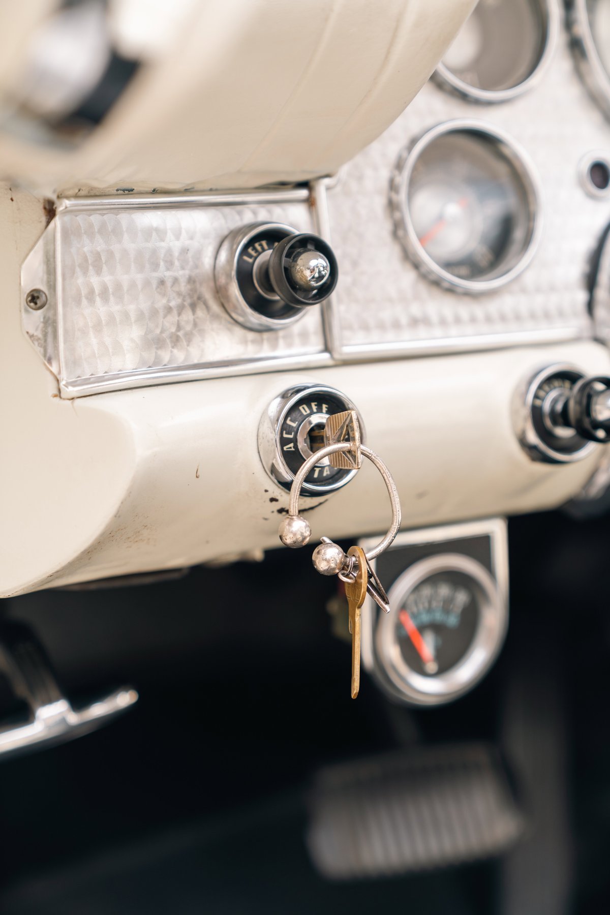 1957 Ford Thunderbird ignition with keys.