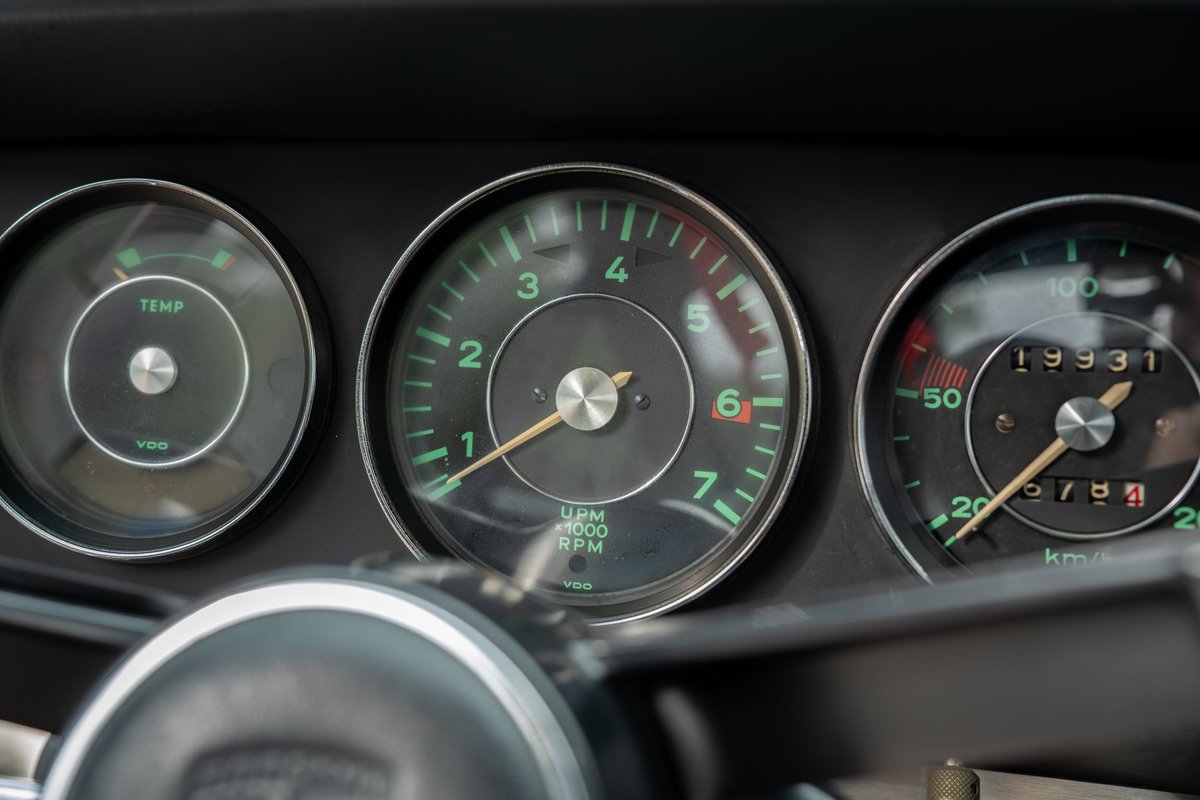 1965 Porsche 912 dashboard, showing VDO temp, tachometer, & speedometer gauges.
