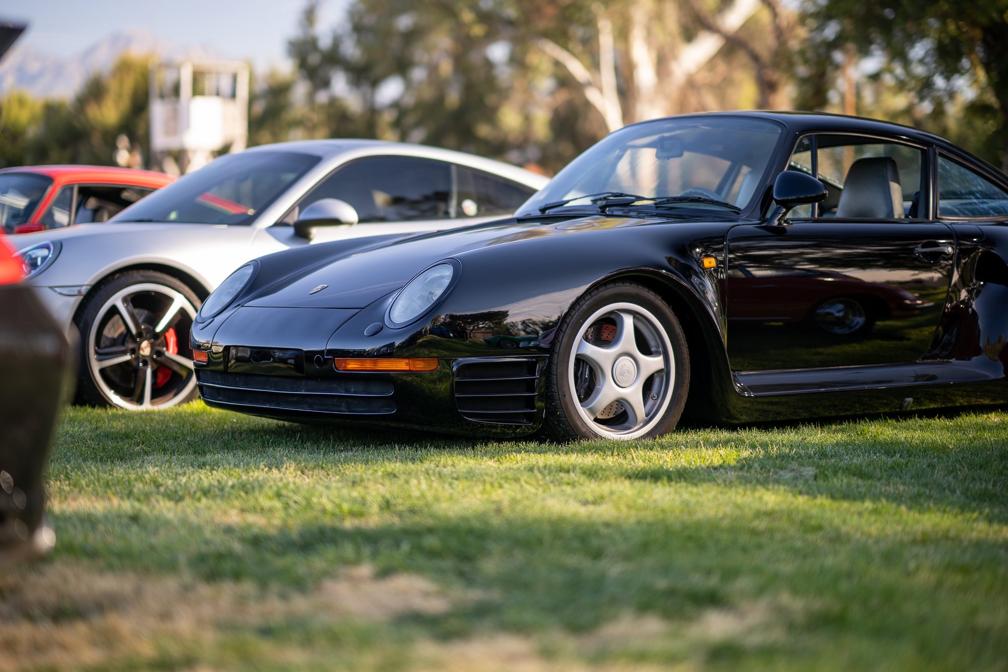 Black 959 at a car show in Los Angeles