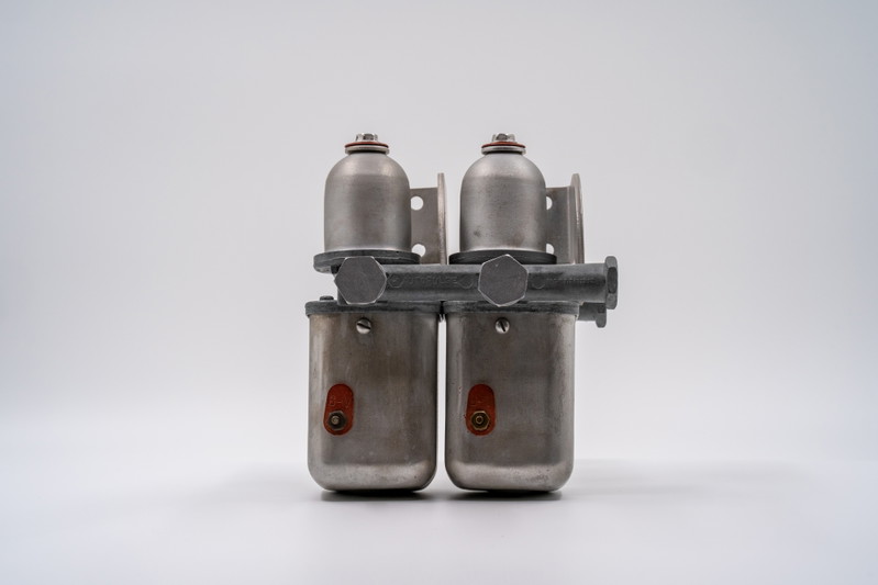 Vintage 550 Spyder dual fuel filter assembly. Aluminum trim, brushed finish.