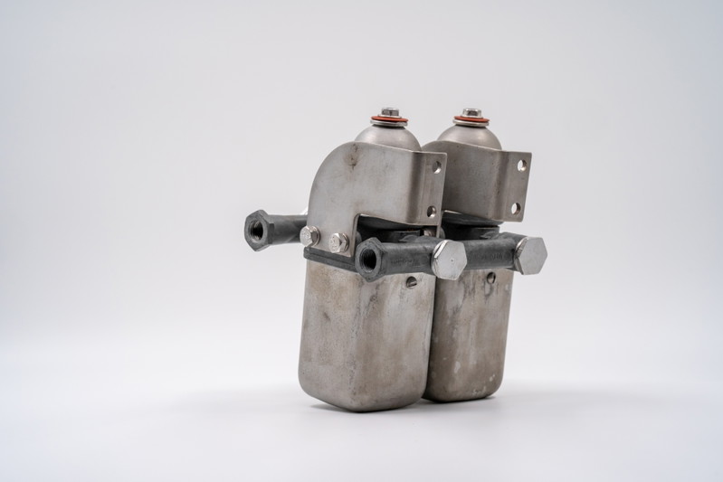 Pair of chrome dual brake fluid reservoirs for a 550 Spyder.