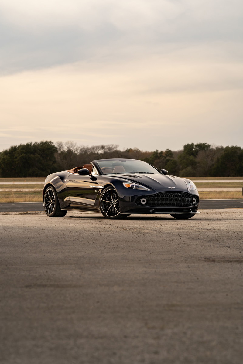 Orient Blue 2018 Aston Martin Vanquish Zagato Volante with black diamond-turned rims.