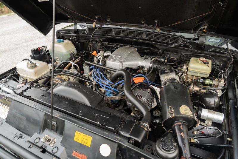 1994 Land Rover Range Rover County LWB engine bay, showing V8 engine.