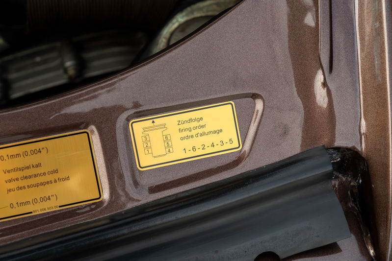 1975 Porsche 911 Carrera copper brown metallic engine bay firing order sticker.